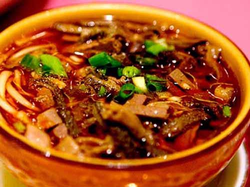 堯山(shān)旅遊美(měi)食推薦（堯山(shān)風(fēng)景區(qū)有(yǒu)什(shén)麽好(hǎo)吃(chī)的(de)）