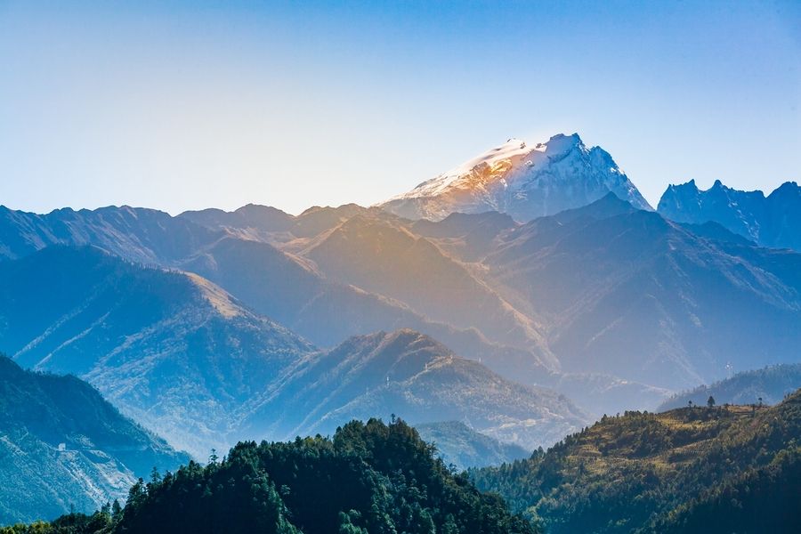 【至尊精品】重慶三峽遊船(chuán)5日(rì)遊（重慶市(shì)到(dào)三峽大(dà)壩的(de)船(chuán)票(piào)多(duō)少(shǎo)錢(qián)）