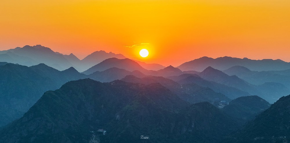 【焦作(zuò)】雲台山(shān)一(yī)日(rì)遊（焦作(zuò)雲台山(shān)旅遊攻略兩天）