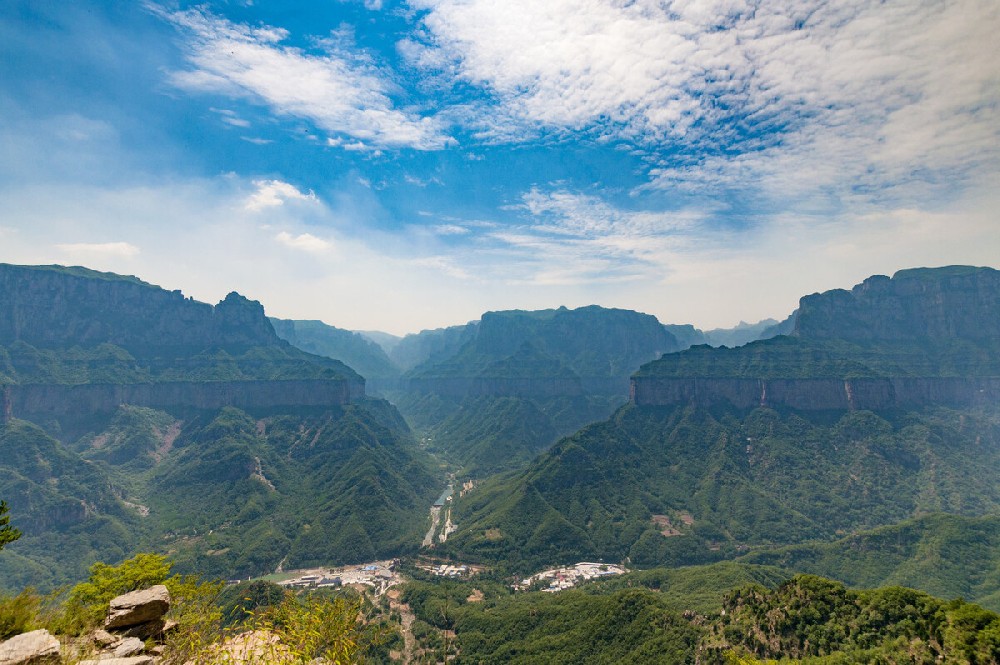 洛陽到(dào)寶泉一(yī)日(rì)遊--寶泉旅遊（洛陽到(dào)寶雞坐(zuò)火(huǒ)車(chē)多(duō)久到(dào)）