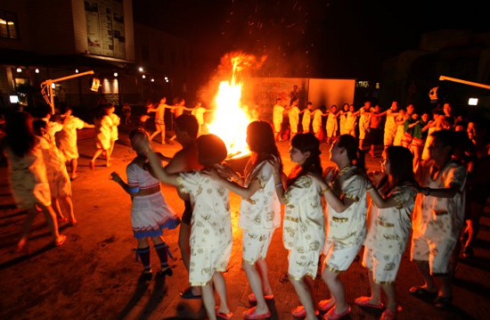 第十一(yī)屆花(huā)博會(huì)精彩旅遊活動異彩紛呈（第十屆花(huā)博會(huì)路(lù)線）