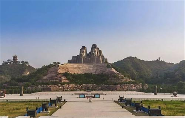 河(hé)南(nán)博物(wù)院 黃(huáng)河(hé)文(wén)化(huà)公園一(yī)日(rì)遊 （去(qù)黃(huáng)河(hé)博物(wù)館的(de)400字作(zuò)文(wén)）